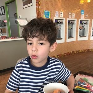 Meet your Posher, Samira